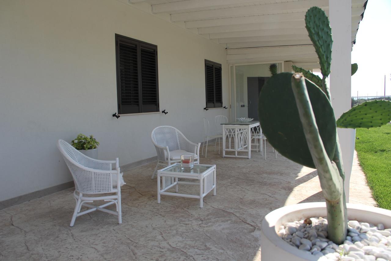 Relais Lali' Guest House Mottola Eksteriør bilde